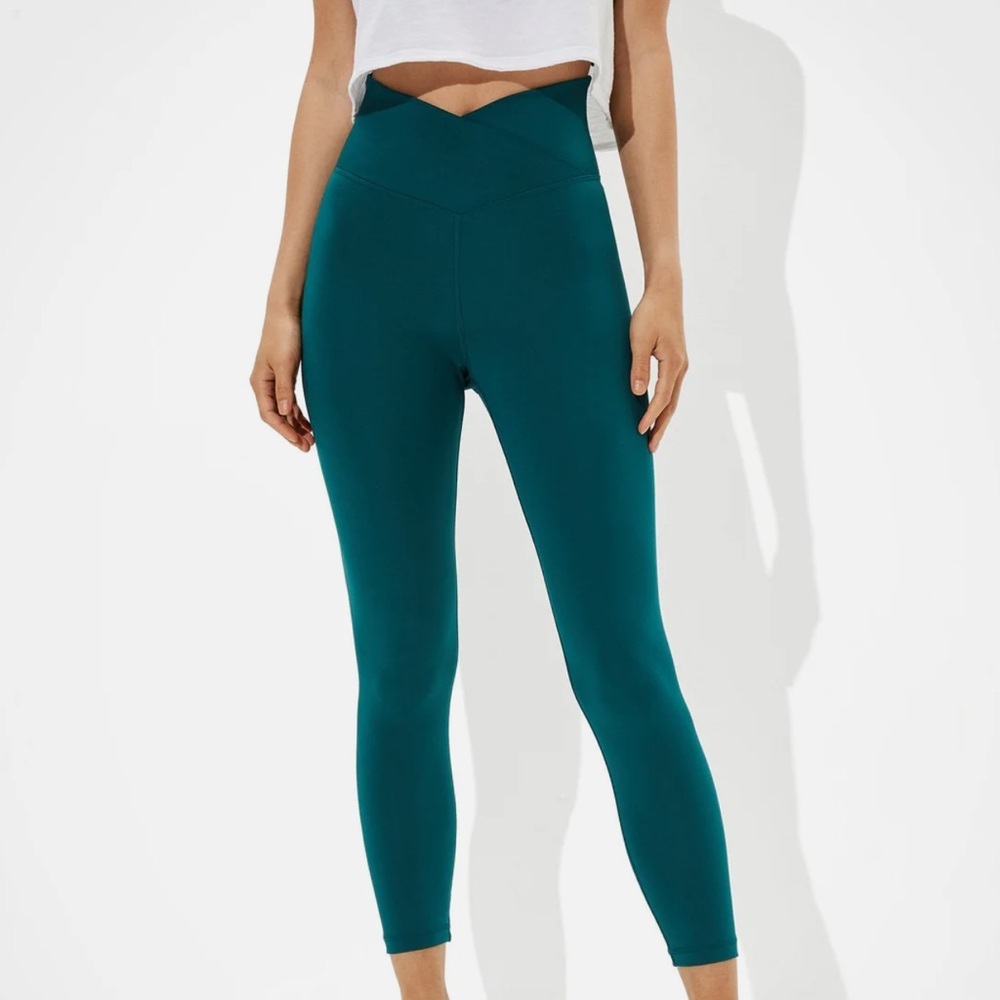 American Eagle The Lightweight Everything Crossover 7/8 Legging in Teal | Medium